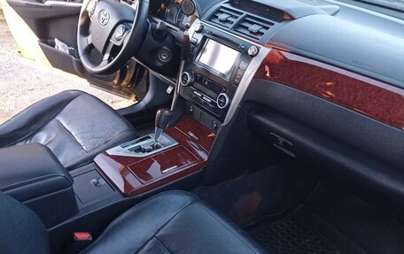 Toyota Camry, 2013 год, 1 200 000 рублей, 7 фотография