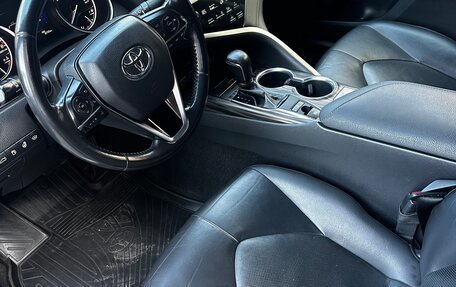Toyota Camry, 2018 год, 2 935 000 рублей, 21 фотография
