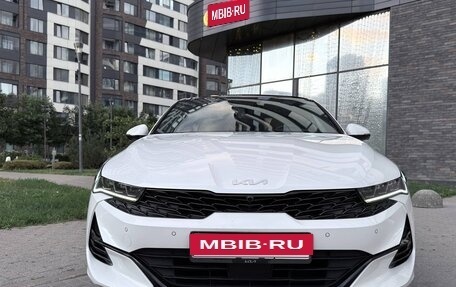 KIA K5, 2022 год, 3 300 000 рублей, 25 фотография