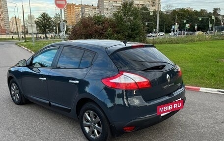 Renault Megane III, 2013 год, 890 000 рублей, 3 фотография