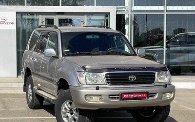 Toyota Land Cruiser 100 рестайлинг 2, 2000 год, 1 550 000 рублей, 1 фотография