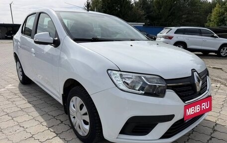 Renault Logan II, 2022 год, 1 230 000 рублей, 3 фотография