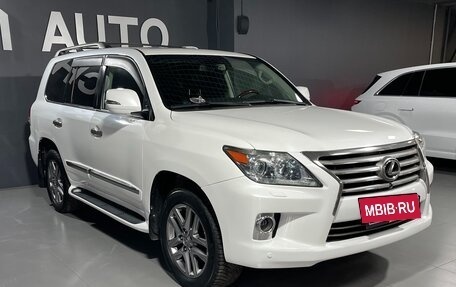 Lexus LX III, 2013 год, 4 750 000 рублей, 3 фотография