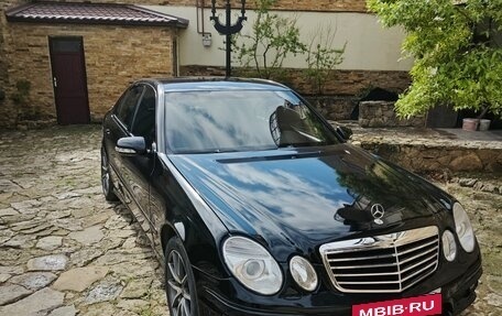 Mercedes-Benz E-Класс, 2007 год, 750 000 рублей, 2 фотография