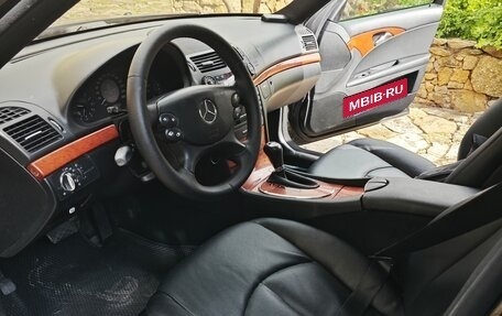 Mercedes-Benz E-Класс, 2007 год, 750 000 рублей, 5 фотография