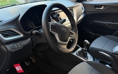 Hyundai Solaris II рестайлинг, 2019 год, 1 400 000 рублей, 11 фотография