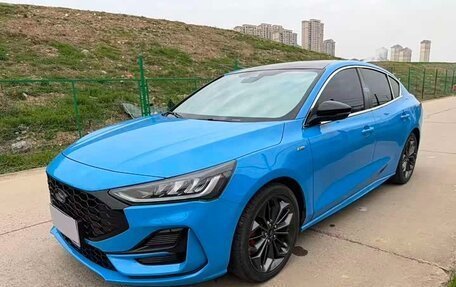 Ford Focus IV, 2022 год, 1 533 000 рублей, 1 фотография