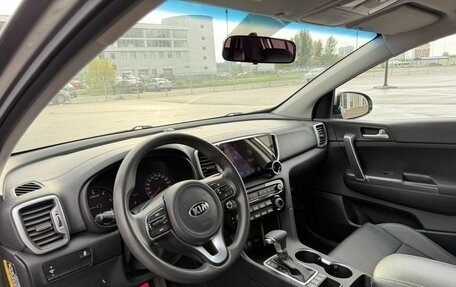 KIA Sportage IV рестайлинг, 2017 год, 1 900 000 рублей, 12 фотография