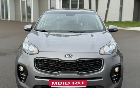 KIA Sportage IV рестайлинг, 2017 год, 1 900 000 рублей, 2 фотография