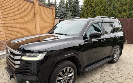 Toyota Land Cruiser, 2023 год, 12 000 000 рублей, 2 фотография