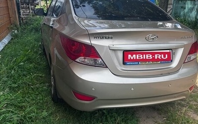 Hyundai Solaris II рестайлинг, 2011 год, 600 000 рублей, 1 фотография