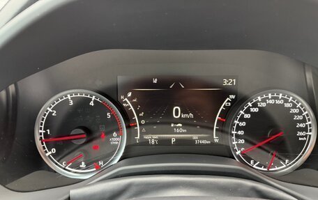 Toyota Land Cruiser, 2023 год, 12 000 000 рублей, 8 фотография
