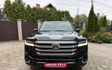 Toyota Land Cruiser, 2023 год, 12 000 000 рублей, 6 фотография