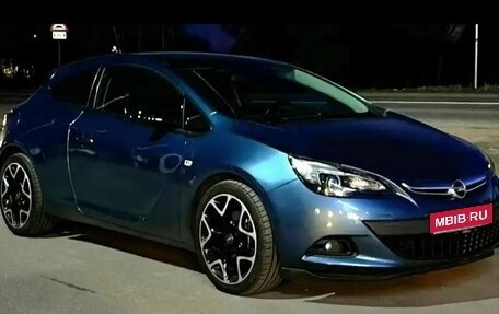 Opel Astra J, 2013 год, 725 000 рублей, 1 фотография