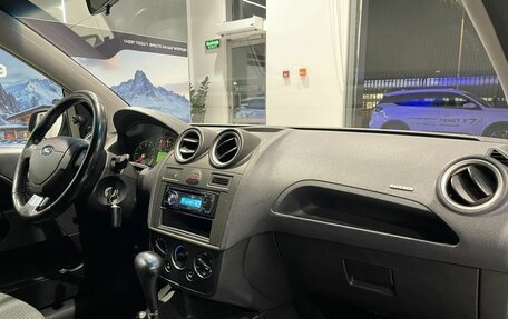 Ford Fiesta, 2006 год, 500 000 рублей, 10 фотография