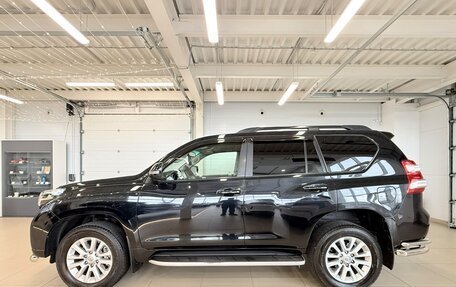 Toyota Land Cruiser Prado 150 рестайлинг 2, 2017 год, 4 999 900 рублей, 3 фотография