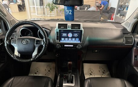 Toyota Land Cruiser Prado 150 рестайлинг 2, 2017 год, 4 999 900 рублей, 16 фотография