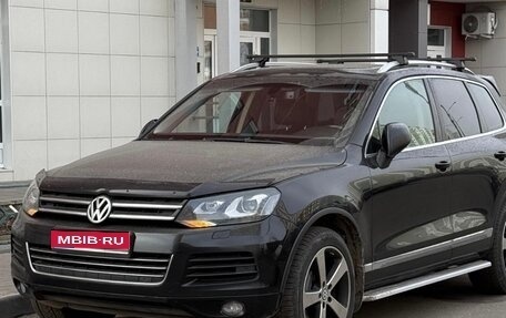 Volkswagen Touareg III, 2011 год, 1 980 000 рублей, 1 фотография
