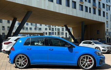 Volkswagen Golf GTI VII, 2019 год, 2 500 000 рублей, 10 фотография