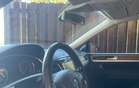 Volkswagen Touareg III, 2013 год, 1 800 000 рублей, 12 фотография