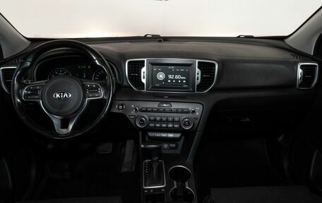 KIA Sportage IV рестайлинг, 2018 год, 1 980 000 рублей, 7 фотография