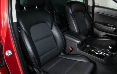 KIA Sportage IV рестайлинг, 2018 год, 1 980 000 рублей, 14 фотография