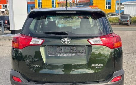 Toyota RAV4, 2013 год, 1 550 000 рублей, 6 фотография
