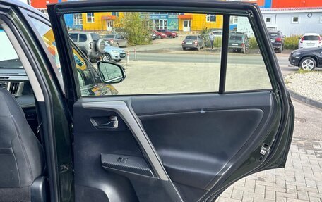 Toyota RAV4, 2013 год, 1 550 000 рублей, 10 фотография