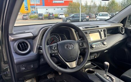 Toyota RAV4, 2013 год, 1 550 000 рублей, 17 фотография