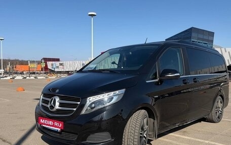 Mercedes-Benz V-Класс, 2014 год, 3 827 000 рублей, 5 фотография