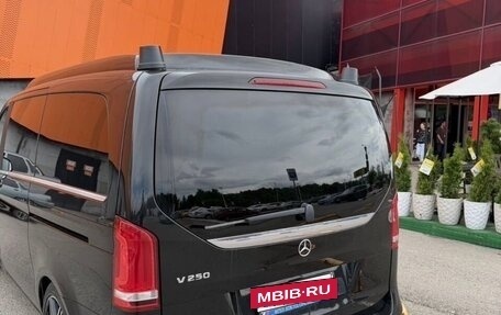 Mercedes-Benz V-Класс, 2014 год, 3 827 000 рублей, 6 фотография