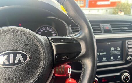KIA Rio IV, 2018 год, 1 350 000 рублей, 22 фотография