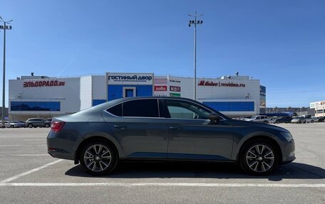 Skoda Superb III рестайлинг, 2018 год, 1 790 000 рублей, 7 фотография