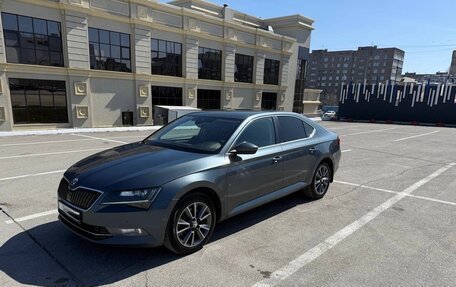 Skoda Superb III рестайлинг, 2018 год, 1 790 000 рублей, 6 фотография