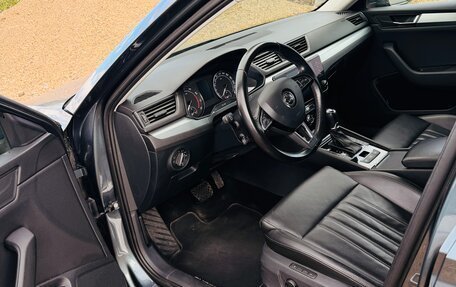 Skoda Superb III рестайлинг, 2018 год, 1 790 000 рублей, 13 фотография