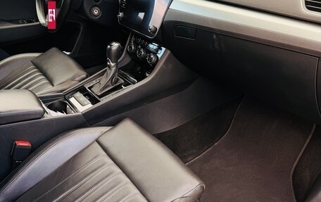 Skoda Superb III рестайлинг, 2018 год, 1 790 000 рублей, 20 фотография