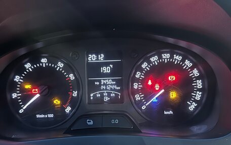 Skoda Rapid I, 2015 год, 640 000 рублей, 5 фотография