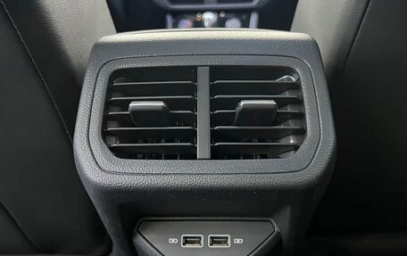 Volkswagen Bora, 2022 год, 970 000 рублей, 16 фотография