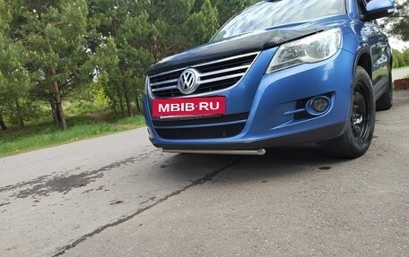 Volkswagen Tiguan I, 2010 год, 850 000 рублей, 2 фотография