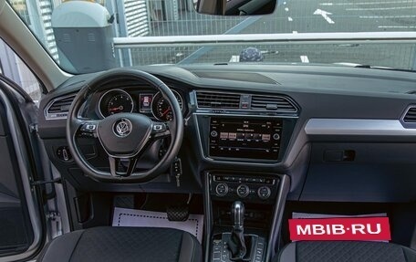 Volkswagen Tiguan II, 2019 год, 2 195 000 рублей, 16 фотография
