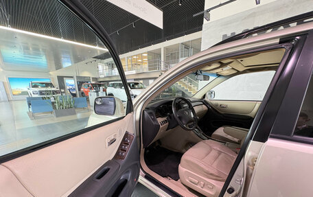 Toyota Highlander III, 2003 год, 1 049 000 рублей, 9 фотография