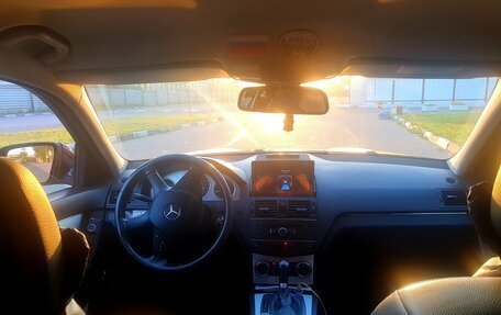 Mercedes-Benz C-Класс, 2007 год, 1 050 000 рублей, 6 фотография