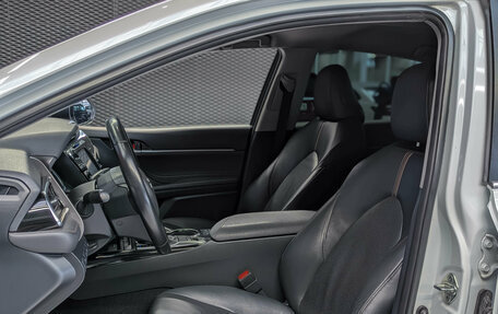 Toyota Camry, 2018 год, 2 485 000 рублей, 14 фотография