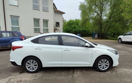 Hyundai Solaris II рестайлинг, 2020 год, 1 180 000 рублей, 7 фотография