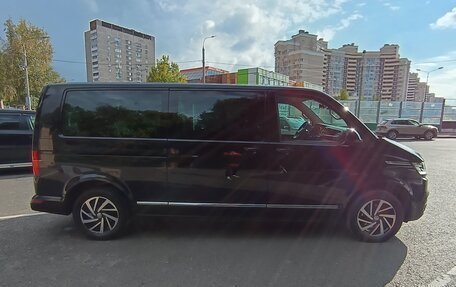 Volkswagen Multivan T6 рестайлинг, 2021 год, 7 199 000 рублей, 6 фотография