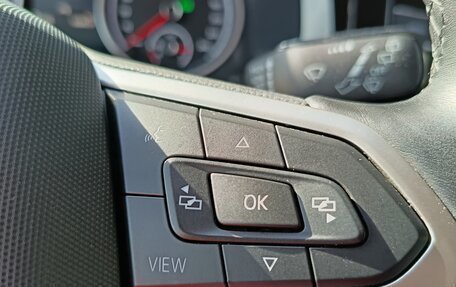Volkswagen Multivan T6 рестайлинг, 2021 год, 7 199 000 рублей, 21 фотография