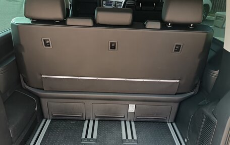 Volkswagen Multivan T6 рестайлинг, 2021 год, 7 199 000 рублей, 36 фотография