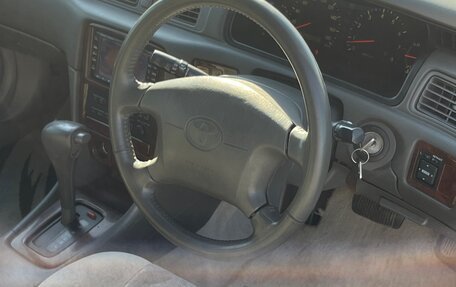 Toyota Camry, 1998 год, 400 000 рублей, 10 фотография
