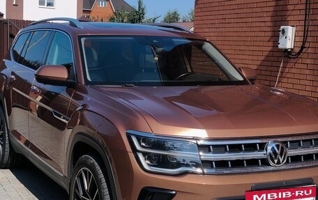 Volkswagen Teramont I, 2021 год, 4 500 000 рублей, 2 фотография