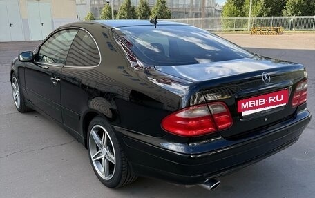 Mercedes-Benz CLK-Класс, 2001 год, 850 000 рублей, 3 фотография